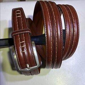 Johnston & Murphy handmade Aniline Kipskin shoulder leather belt